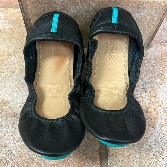 Size 7 Tieks by Gavrieli - Picture 2 of 5